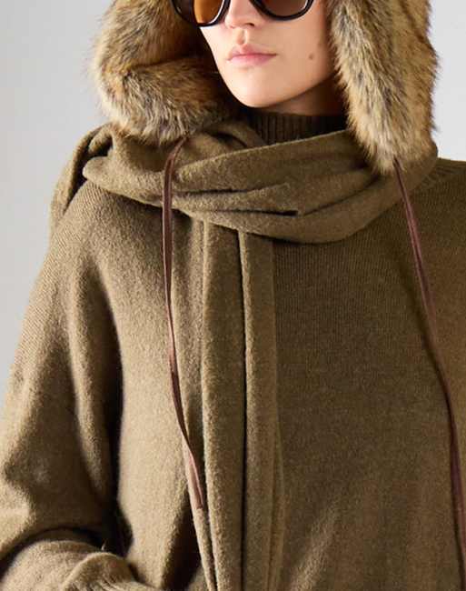 Glamorous Knitted jumper with scarf in moss green, 2 of 3