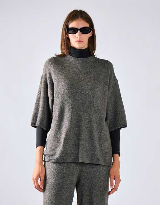 Glamorous Knitted tee in charcoal, 2 of 4
