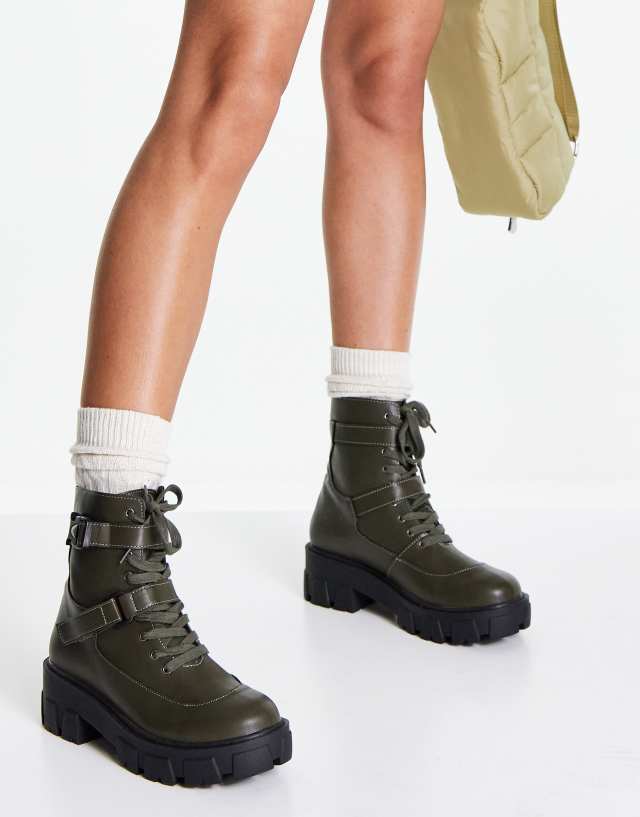 Glamorous lace-up flat ankle boots with buckles in olive