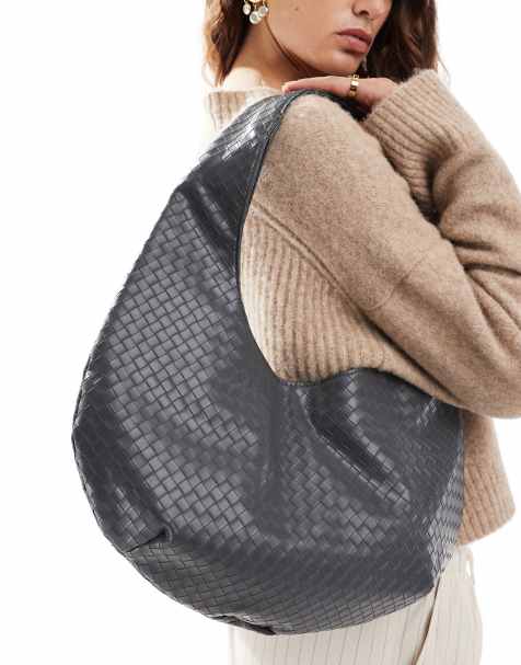Glamorous large woven shoulder bag in grey - view 1