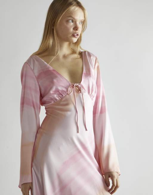 Glamorous Long flared sleeve midi dress in pastel digital tie dye, 3 of 4