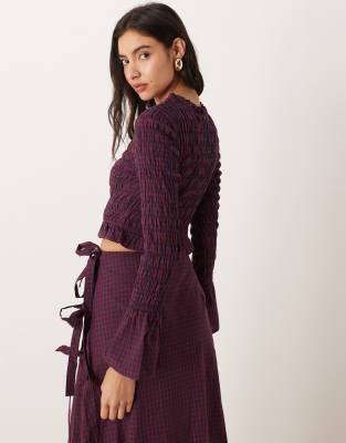 Glamorous Long Sleeve Shirred Top In Multi