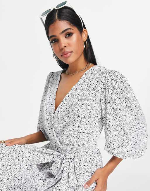 Glamorous long sleeve wrap midi dress in black daisy, 2 of 4