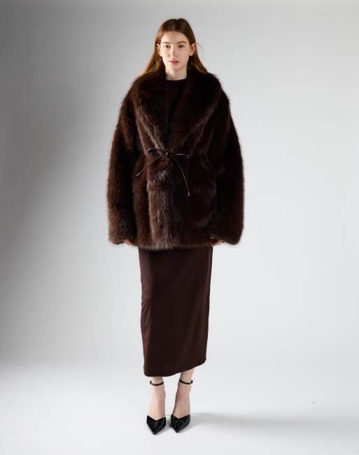 Glamorous Luxe faux fur belted coat in deep brown fur, 4 of 4