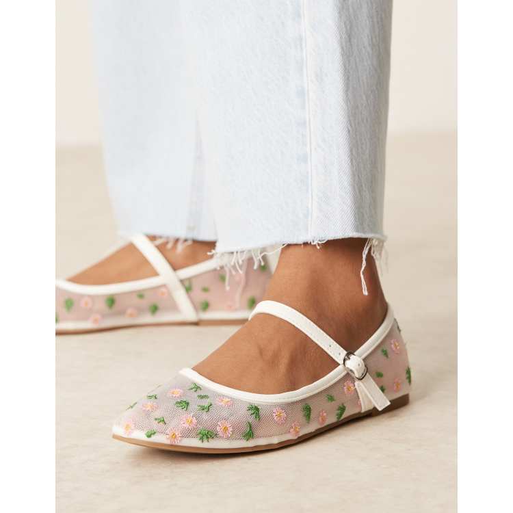 Glamorous mary jane ballet flats in white mesh with floral