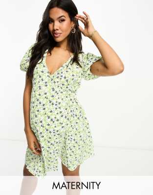 short sleeve wrap mini dress in green retro floral-Multi