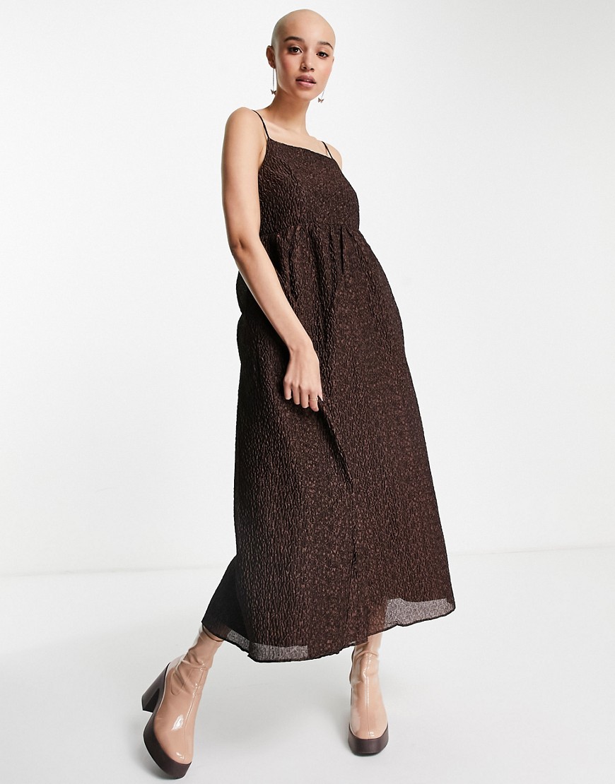 Glamorous - Midi cami-jurk met A-lijn in bruin met textuur