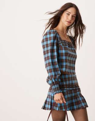 Glamorous milkmaid blouse in blue and brown check co-ord