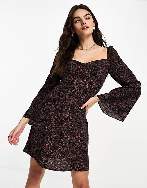 Glamorous milkmaid shift dress with fluted sleeves in red rose bud | ASOS