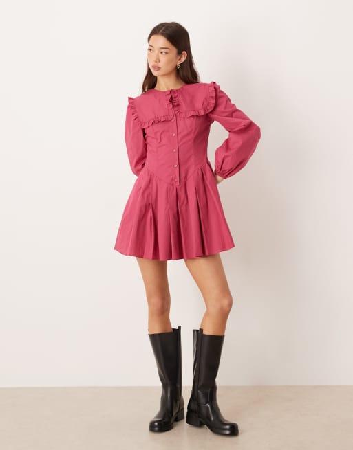 Glamorous - Mini-jurk met lange mouwen en dramatische kraag in bessenrood, 4 van 4