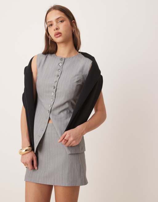 Glamorous mini skirt in gray pinstripe, 4 of 5