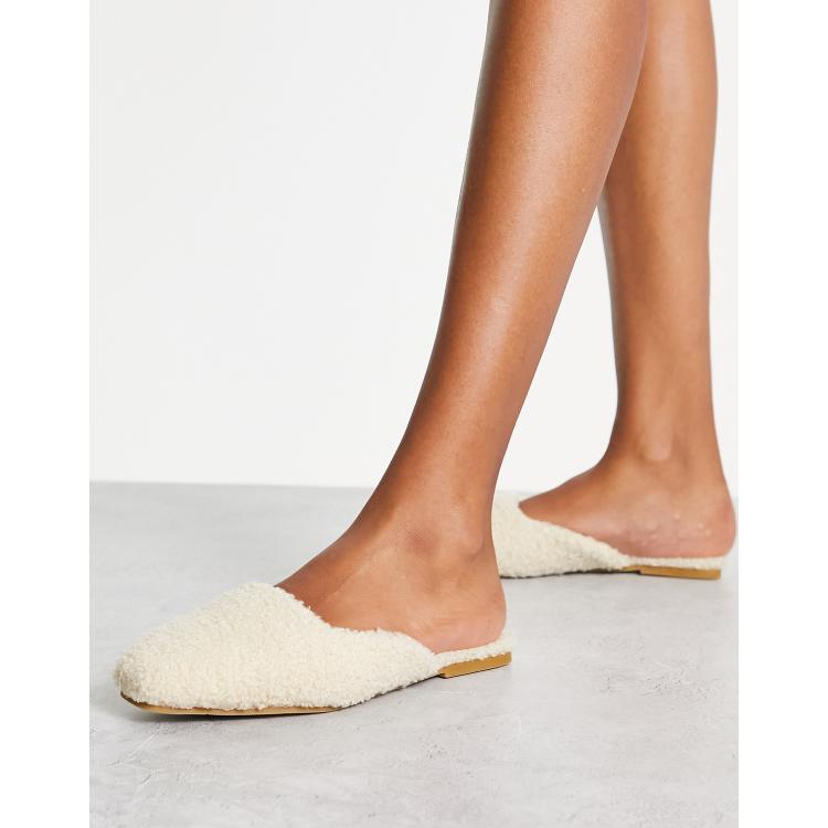 White best sale mule slippers