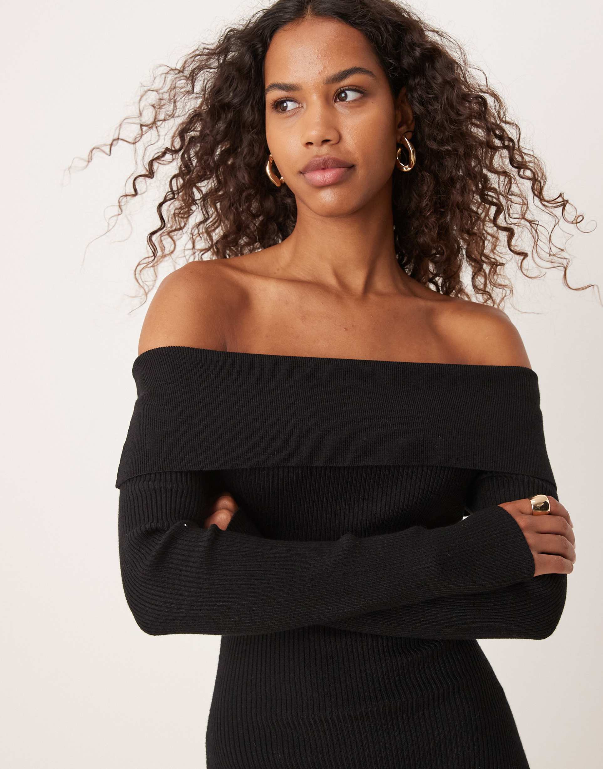 glamorous off shoulder maxi knitted dress in black