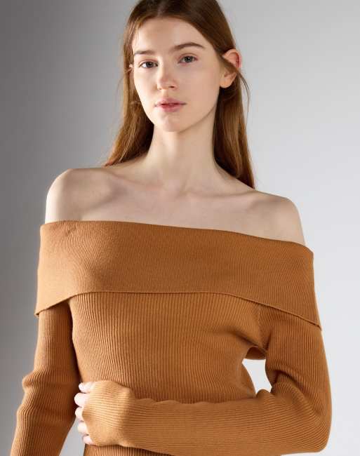 Glamorous Off-shoulder ribbed knit maxi dress in tan, 3 of 4