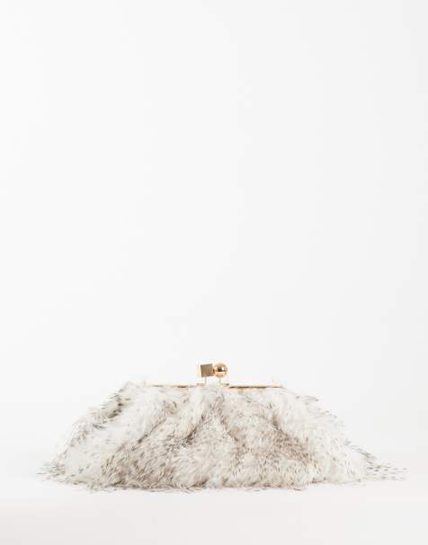 Glamorous Oversize-Kiss-Lock-Clutch aus Faux-Fur in Wollweiß - view 1