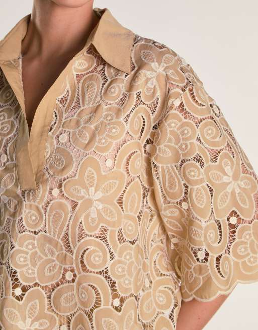 Glamorous Oversize shirt in sand embroidered, 3 of 4