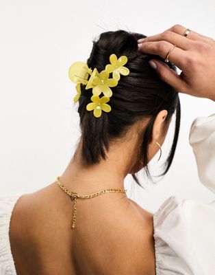 Glamorous oversized flower hair claw clip in yellow