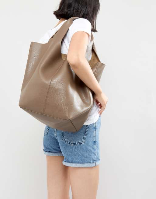 Oversized on sale hobo bag