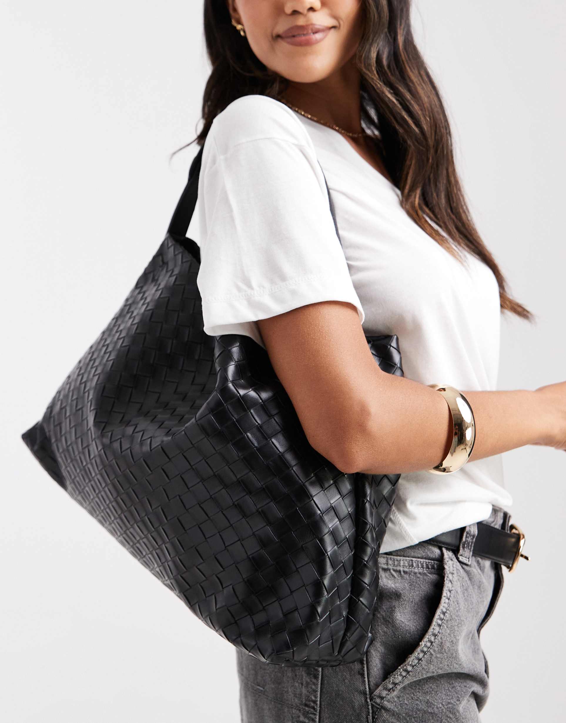 glamorous oversized woven shoulder bag in black