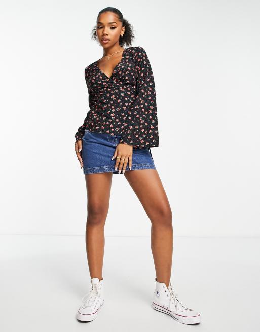 Glamorous - Overslagtop met lange mouwen en rozenprint in zwart, 4 van 4
