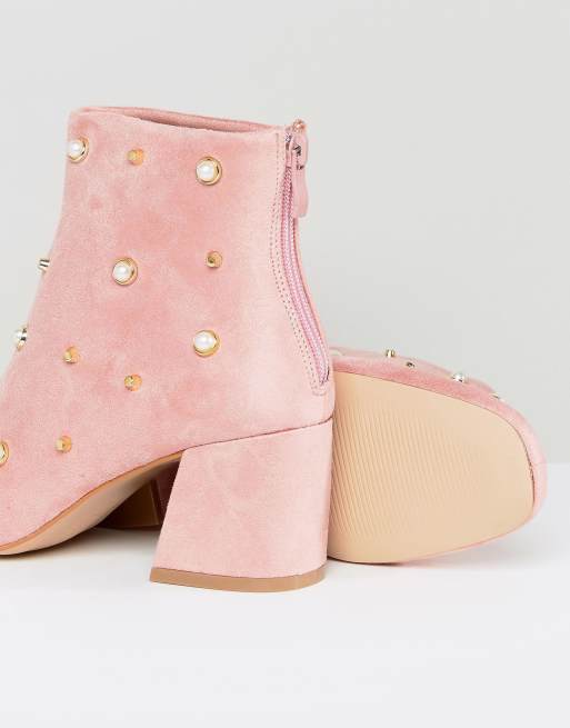 Pearl on sale embellished boots