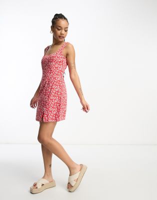 Glamorous Petite 90s square neck fitted mini dress in red leaf floral | ASOS