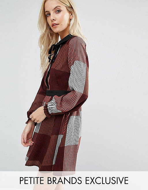 Glamorous Petite Contrast Velvet Bow Collar Dress In Stripe Print