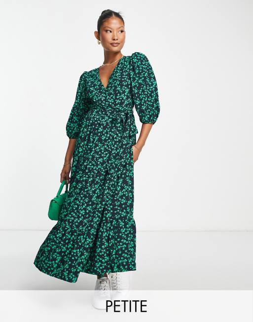 Glamorous Petite – Granatowa kopertowa sukienka maxi w drobny kwiatowy wzór