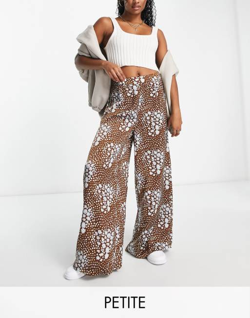 Petite on sale patterned trousers