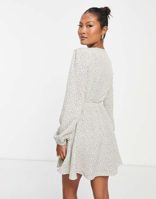 Robe fluide decollete en hot sale v