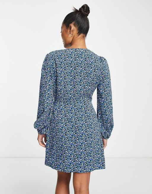 Glamorous Petite v neck mini dress in black blue ditsy floral, 2 of 4