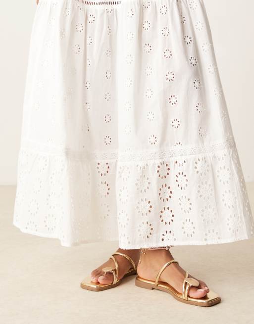 Glamorous - Platte sandalen met teendetail in goud, 3 van 4