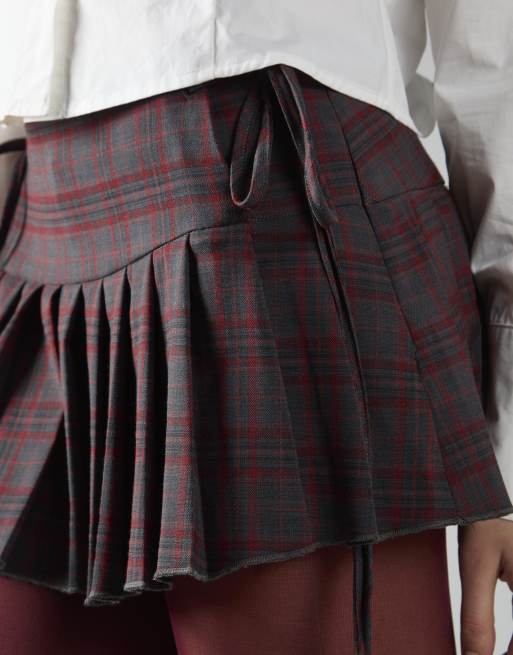 Glamorous Pleated mini skirt in grey red check, 4 of 4