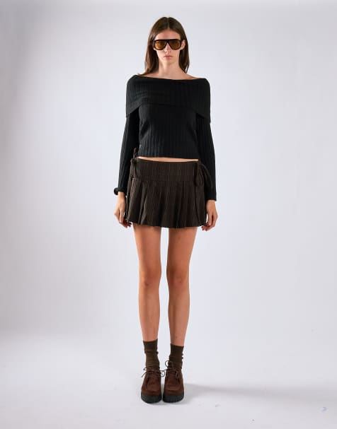 Glamorous Pleated tie mini skirt in dark brown check