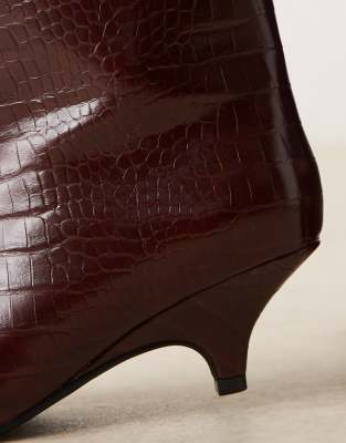 Glamorous Pointed Kitten Heel Mid Ankle Boots In Red
