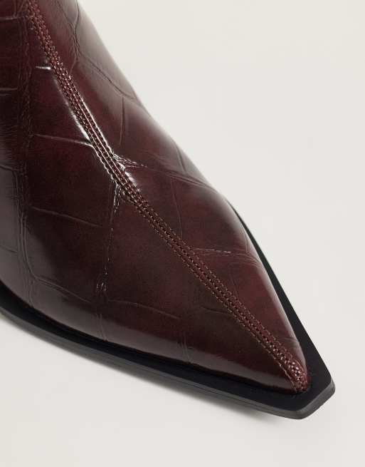 Glamorous pointed toe block heeled knee boots in burgundy croc, 3 of 4