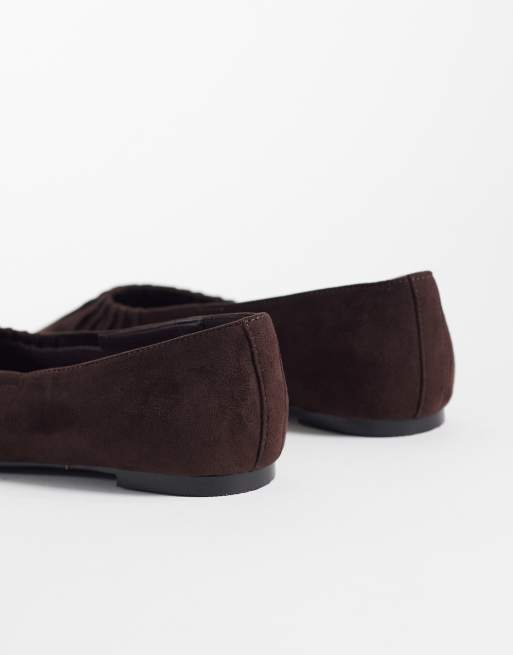 Glamorous pointed toe ruched  ballet flats in brown faux suede, 4 of 4