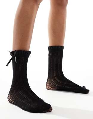 Glamorous - Pointelle-Socken in Schwarz mit Schleife