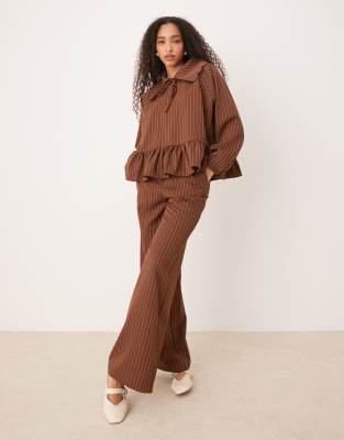 Glamorous Glamorous poplin pull on trouser in brown stripe co-ord