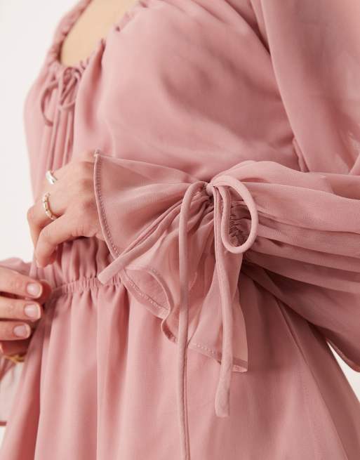 Glamorous – Puderrosa midaxiklänning i chiffong med bohostil och volang, 3 av 4