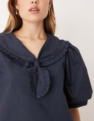 Glamorous Puff Sleeve Ruffle Collar And Tie Blouse In Blue