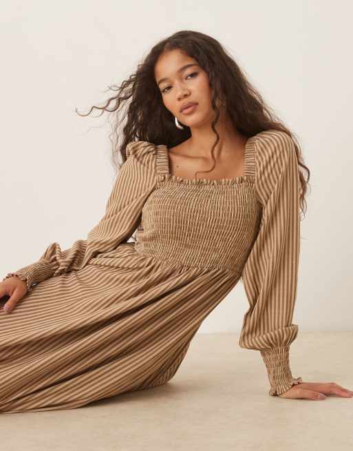 Glamorous puff sleeve shirred bodice maxi dress in brown mix stripe