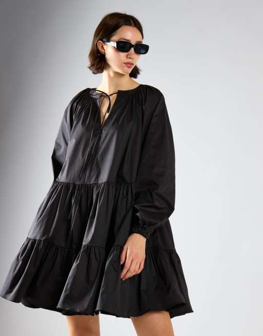 Glamorous Puff sleeve v-neck maxi dress in black, 3 of 4