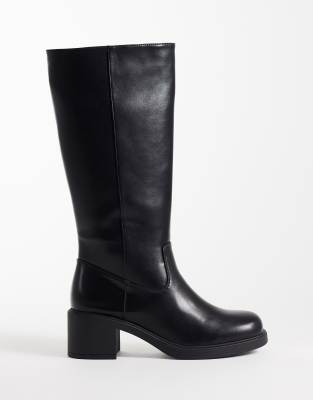 Glamorous Pull On Knee Boots In Black
