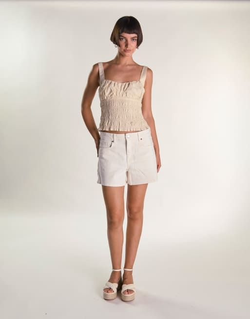 Glamorous Regular fit denim short in ecru, 2 of 4