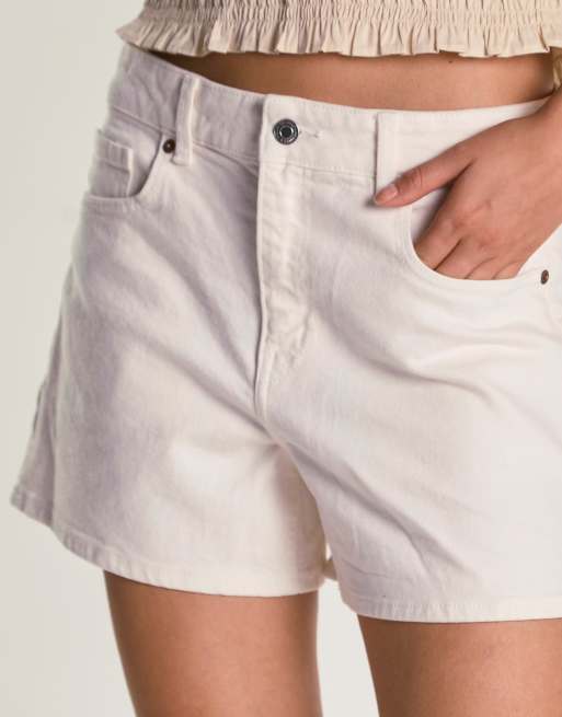 Glamorous Regular fit denim short in ecru, 4 of 4