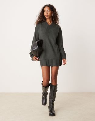 glamorous rib v neck slouchy sweater dress in charcoal knit