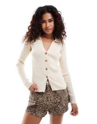 Glamorous Ribbed Knit Button Front Cardigan In Stone-white