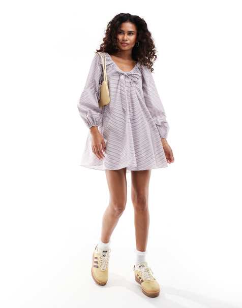 Glamorous - Robe babydoll courte à rayures avec nœud - Marron et violet - view 1