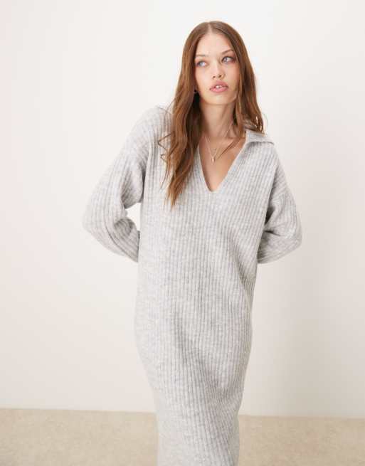 Glamorous - Robe longue et large à col V en maille - Gris chiné